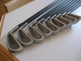 Твои первые клюшки: Почему тебе не нужен полный набор, чтобы начать?